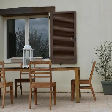 Casa vacanze Lacampagneenchantée Madeleine